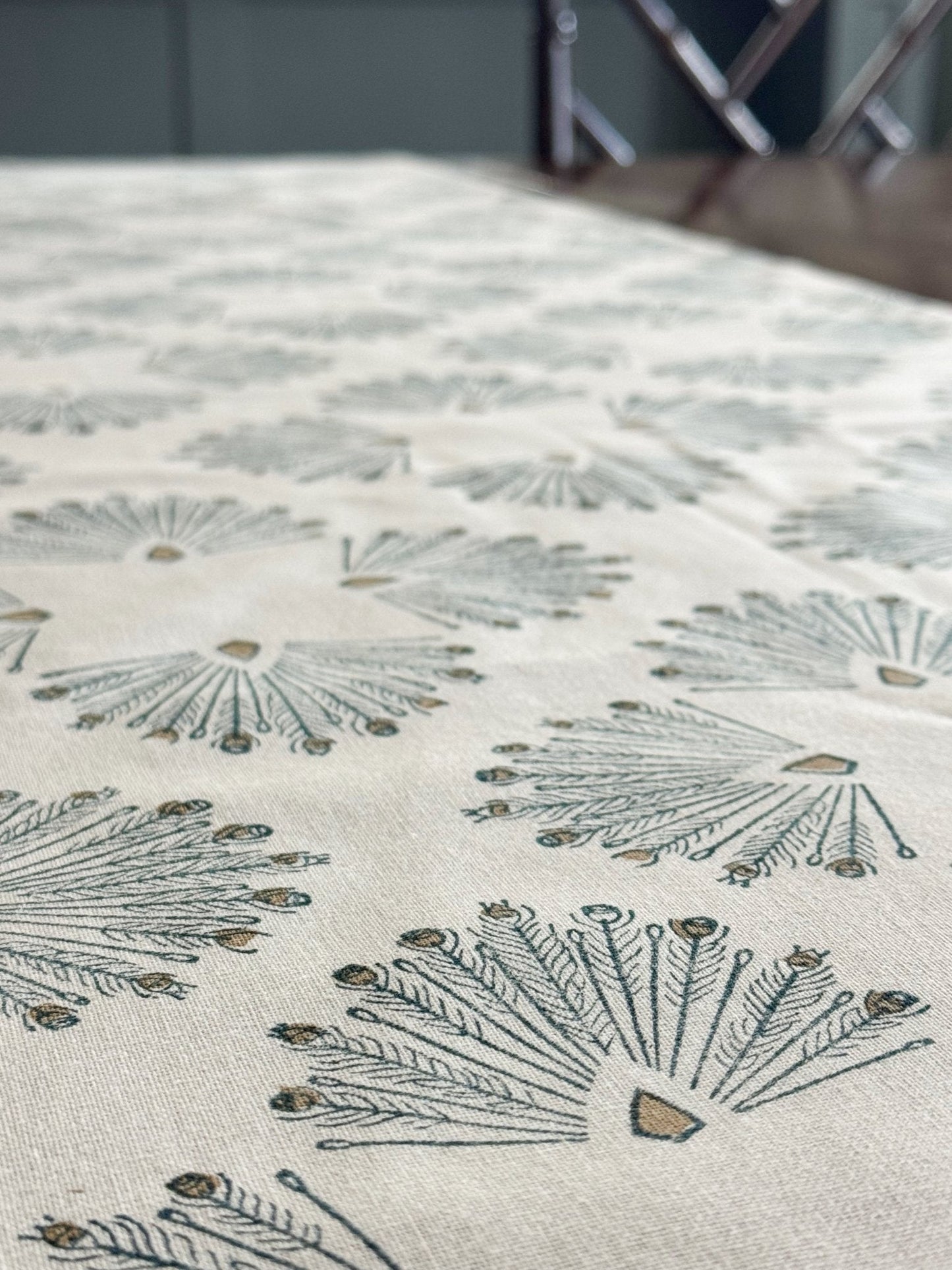 Table Runner (Ivory) - Peacock Paradise - Midnight